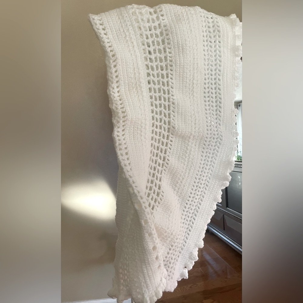 White baby blanket